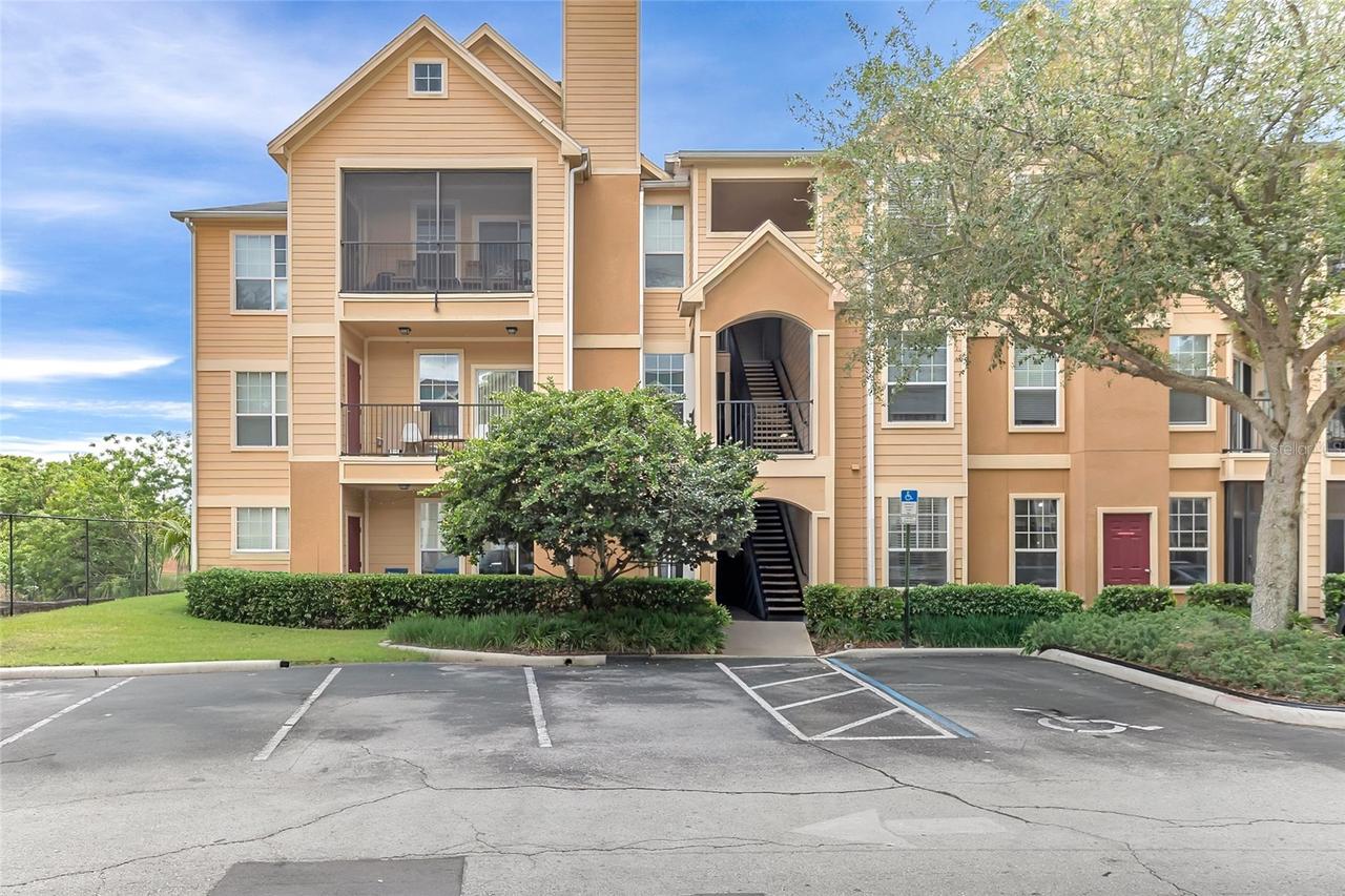 1995 Erving Cir. #208, Ocoee, FL 34761