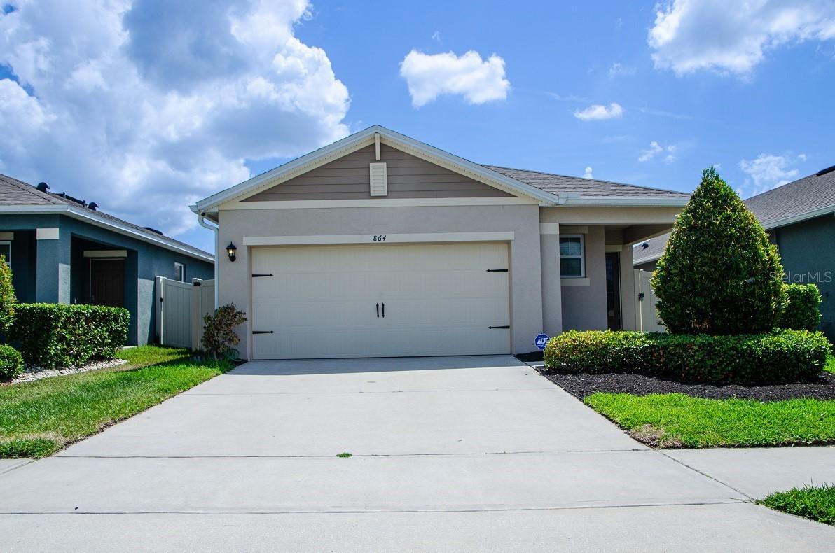 864 Gunnison Dr., Orange City, FL 32763