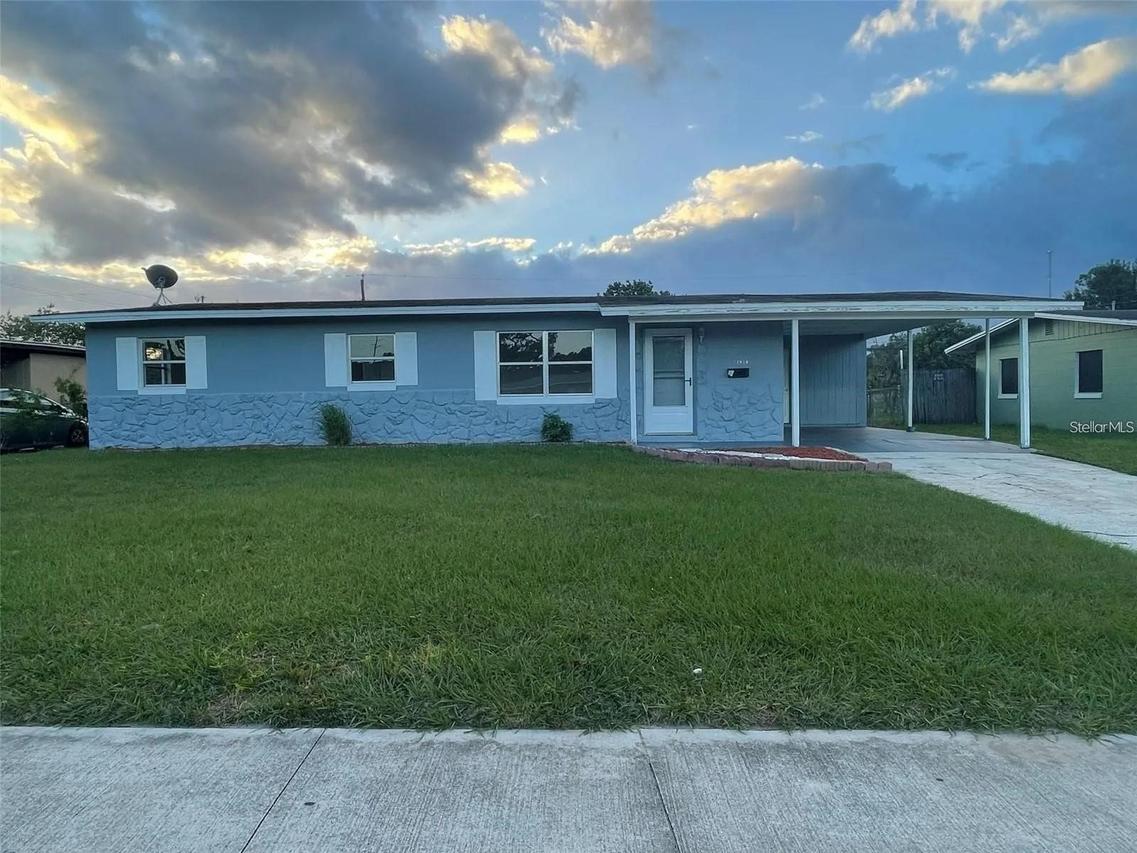 1414 Park Manor Dr., Orlando, FL 32825