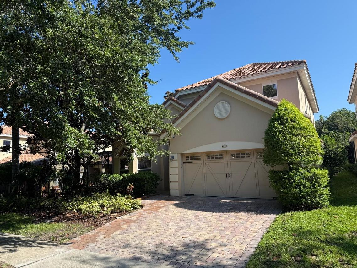 6977 Dolce St., Orlando, FL 32819