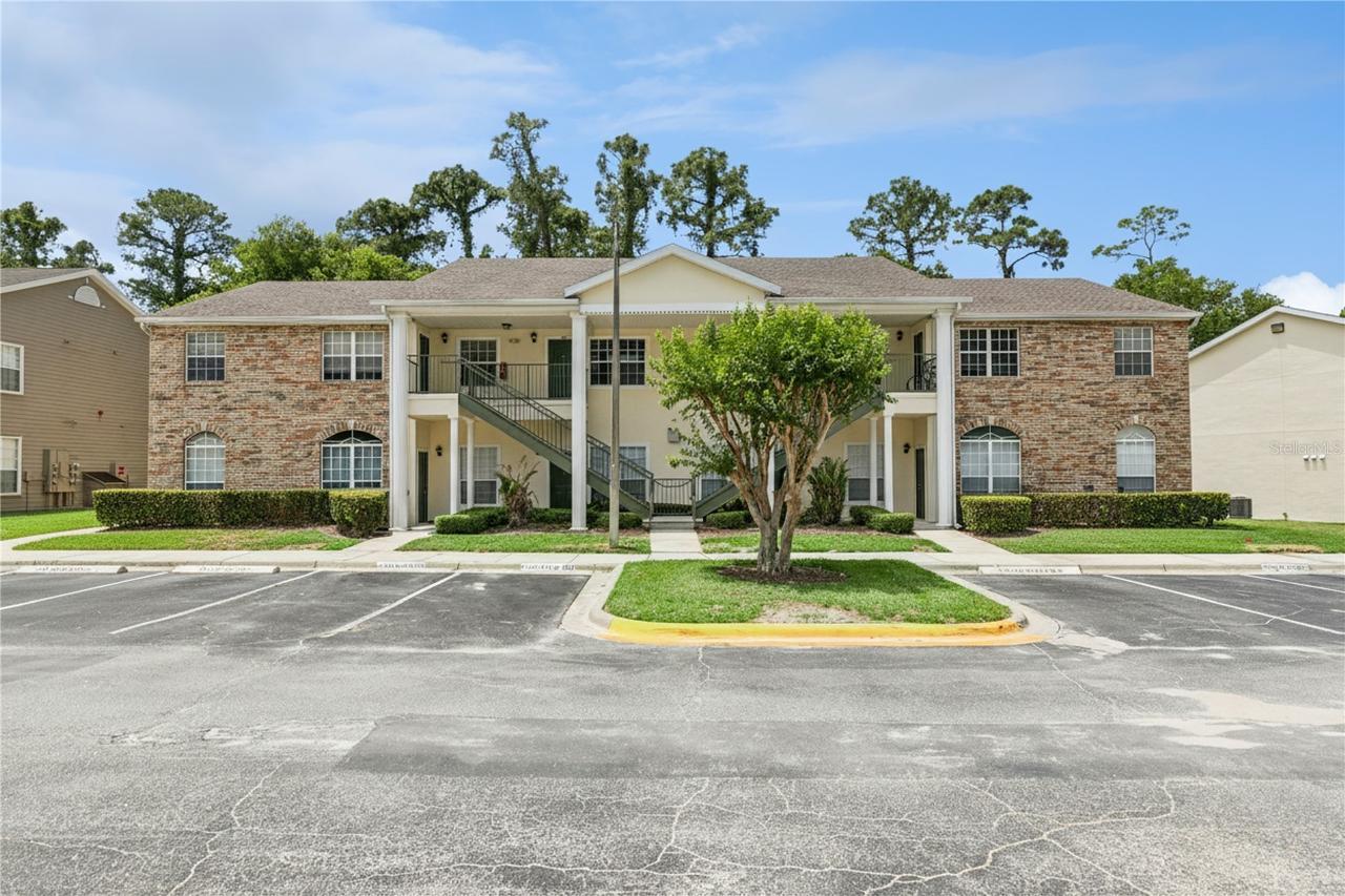 145 Reserve Cir. #205, Oviedo, FL 32765