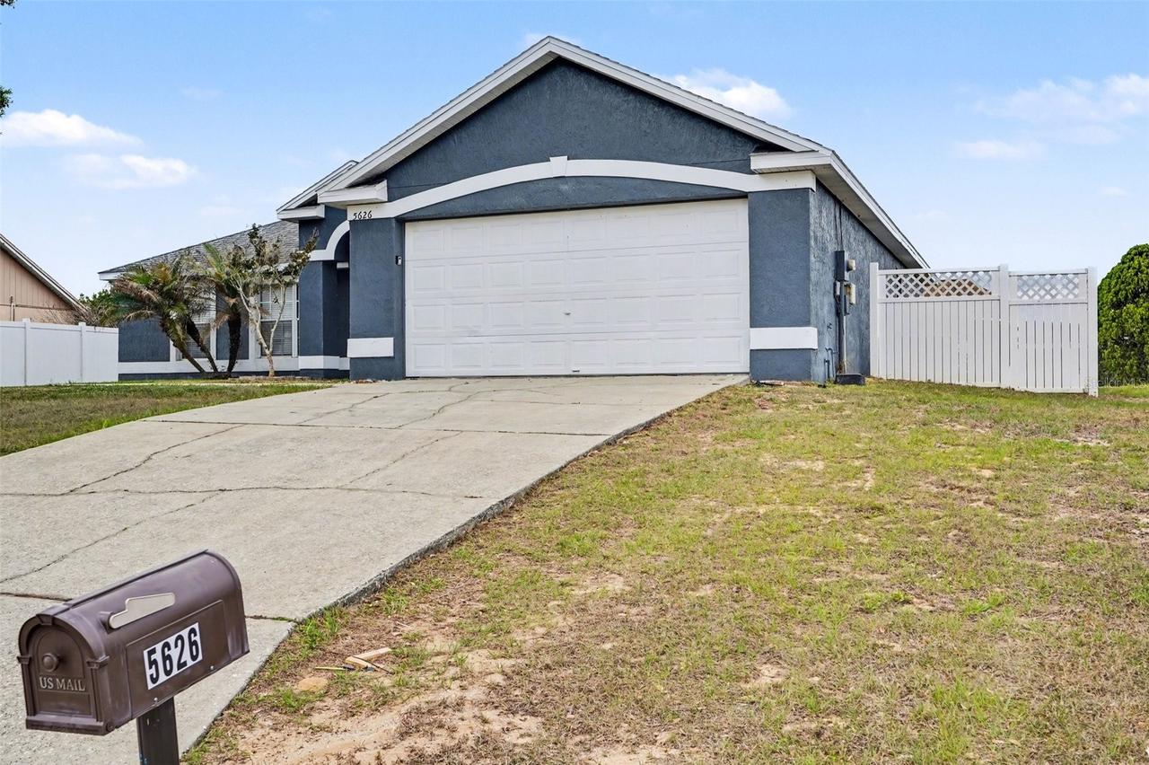 5626 S Loma Vista Ct., Davenport, FL 33896