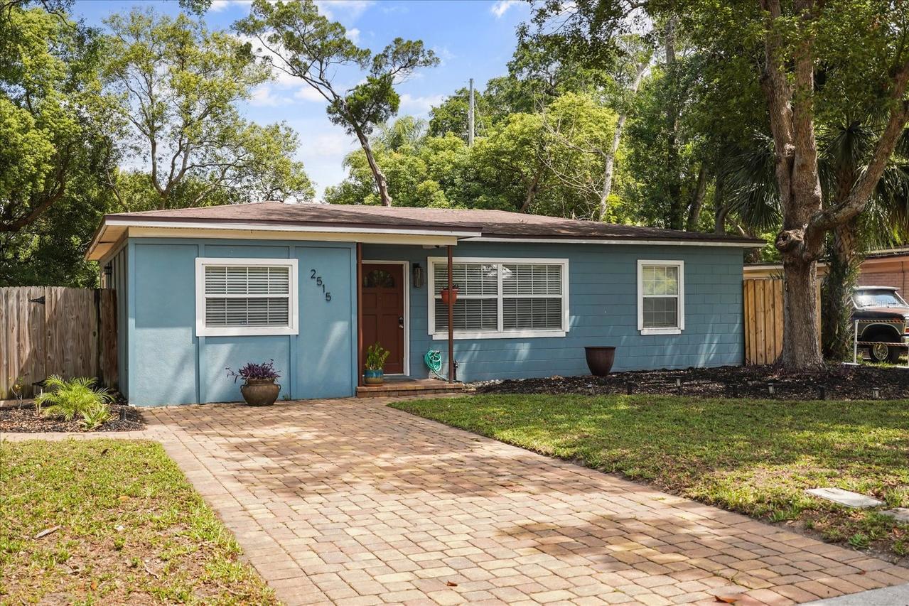 2515 Laura Pl., Orlando, FL 32803