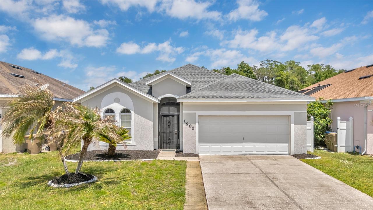 1905 Magical Ln., Kissimmee, FL 34744