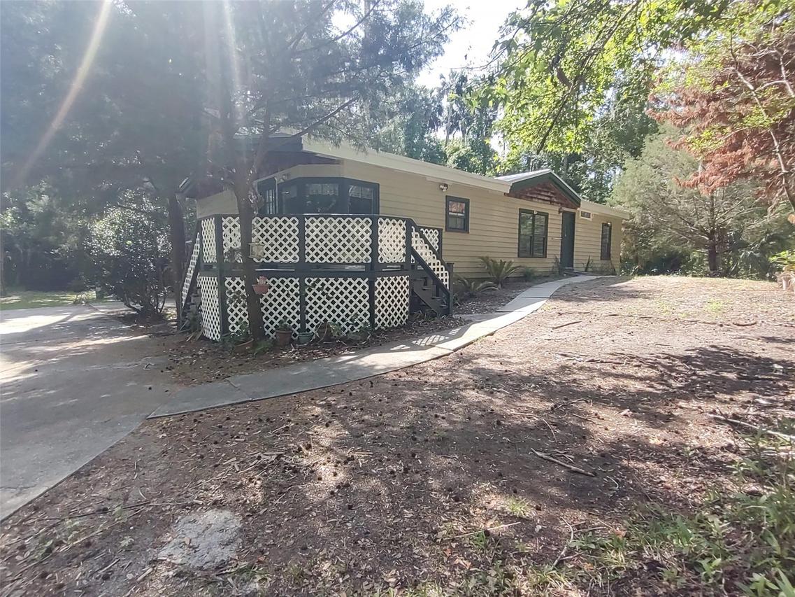 56508 Blue Creek Rd., Astor, FL 32102