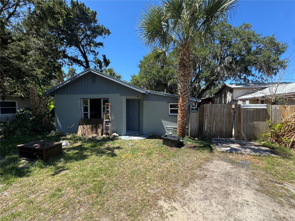 428 8th St., Holly Hill, FL 32117