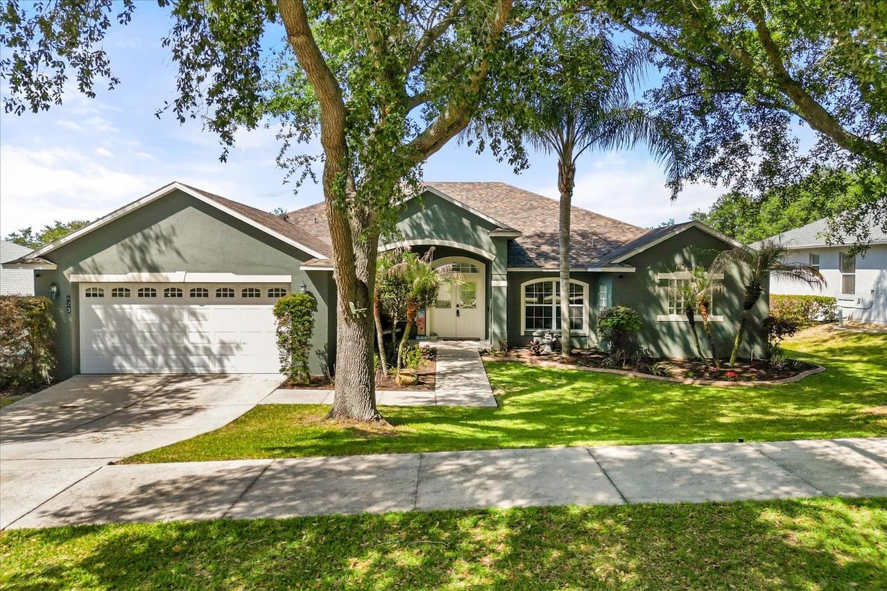 823 Princeton Dr., Clermont, FL 34711