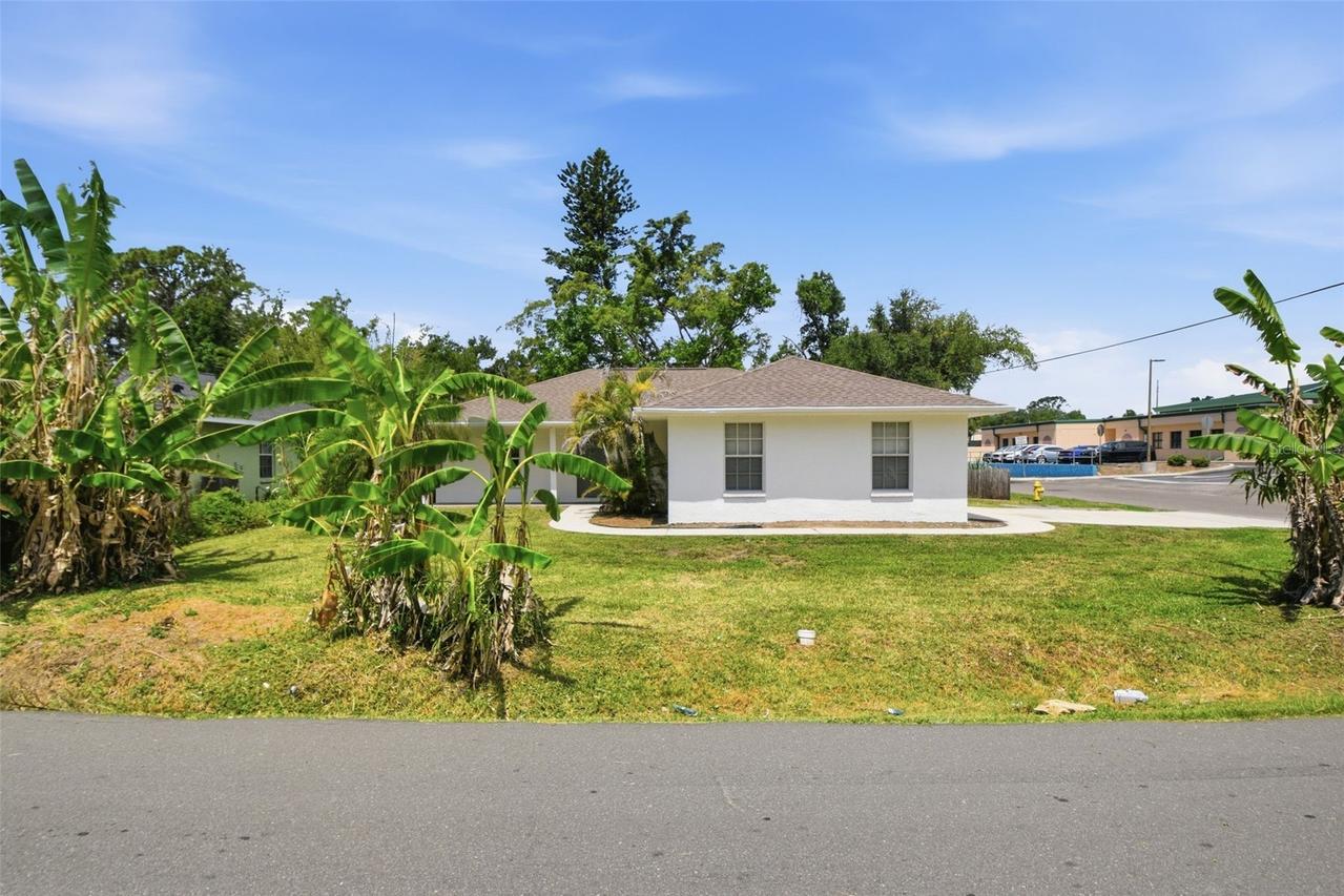 1812 34th Ave., Bradenton, FL 34208