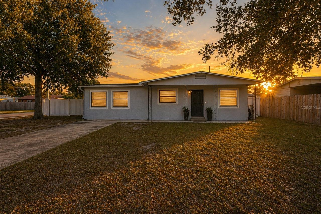 498 Clemson Dr., Altamonte Springs, FL 32714