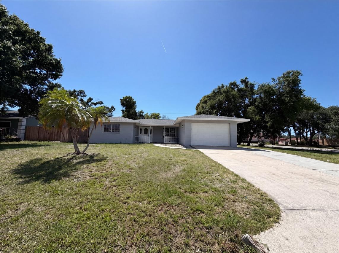 6712 Conetta Dr., Sarasota, FL 34243
