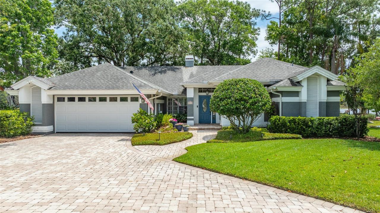 8243 Riviera Shore Ct., Orlando, FL 32817