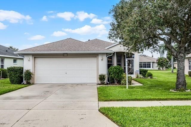 27111 Nostalgia Dr., Leesburg, FL 34748