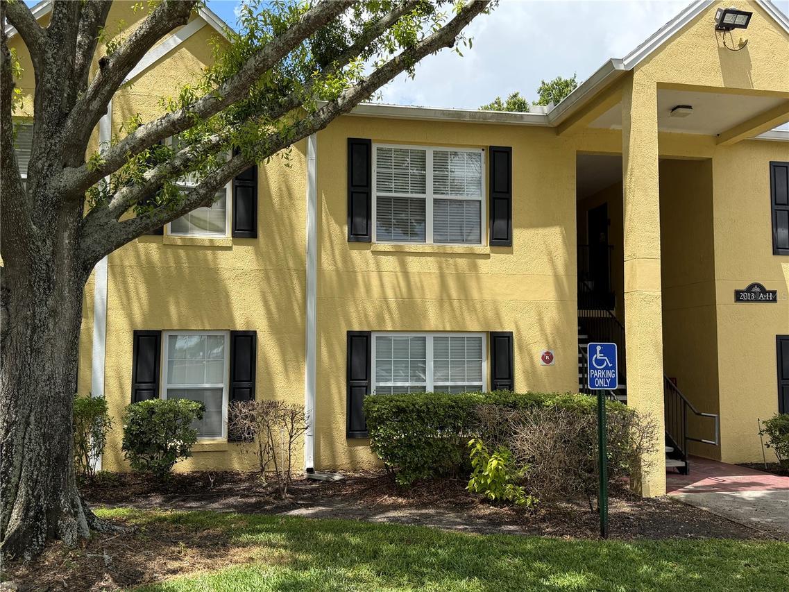 2013 Dixie Belle Dr. #2013A, Orlando, FL 32812