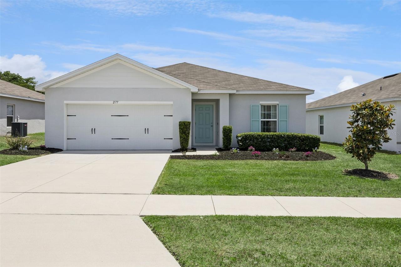 277 Fiddlewood Ct., Davenport, FL 33837