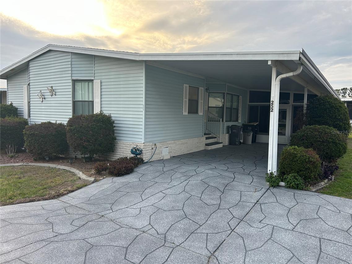 252 Rita Bee Ave., Davenport, FL 33897