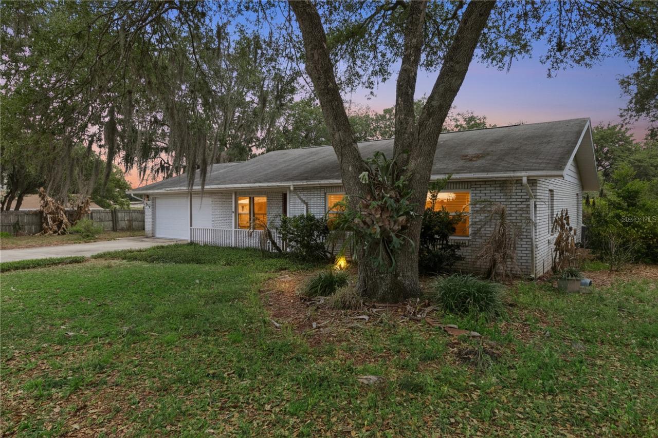 307 E Maple St., Davenport, FL 33837