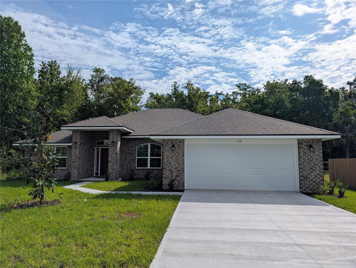 128 Bird Of Paradise Dr., Palm Coast, FL 32137