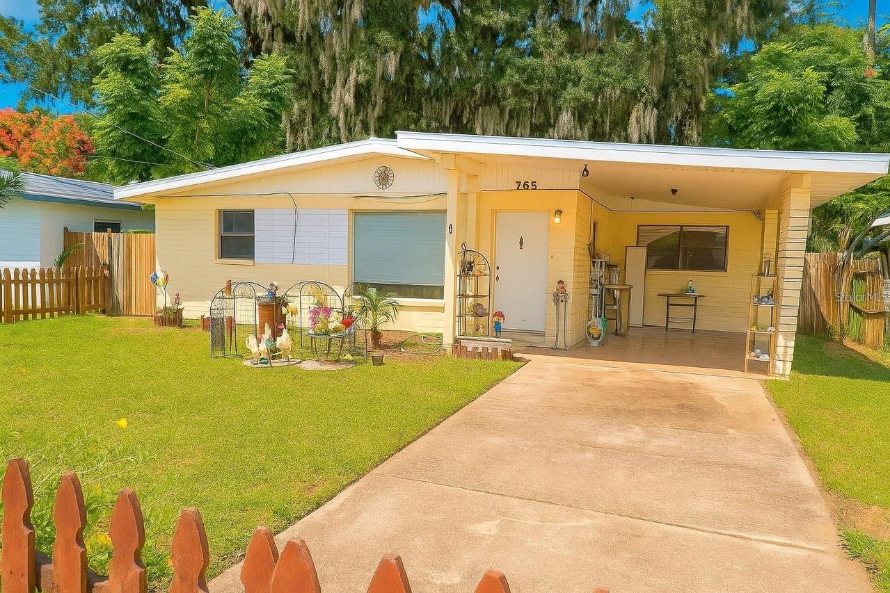 765 Greenway Pl., Daytona Beach, FL 32114