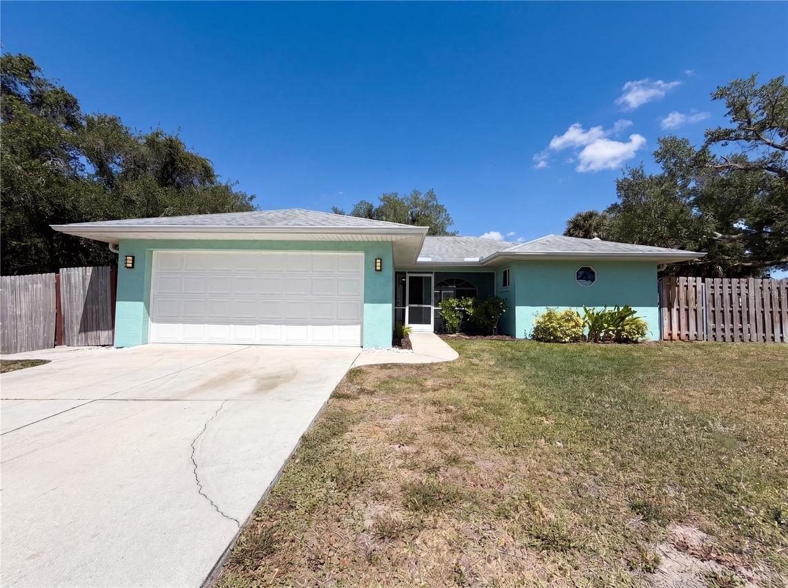 212 Washington Ave., Osprey, FL 34229