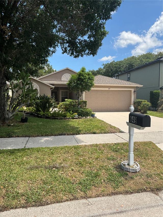 649 Buckingham Dr., Oviedo, FL 32765