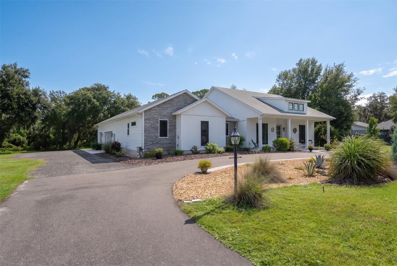 2719 Brookline Ave., New Smyrna Beach, FL 32168