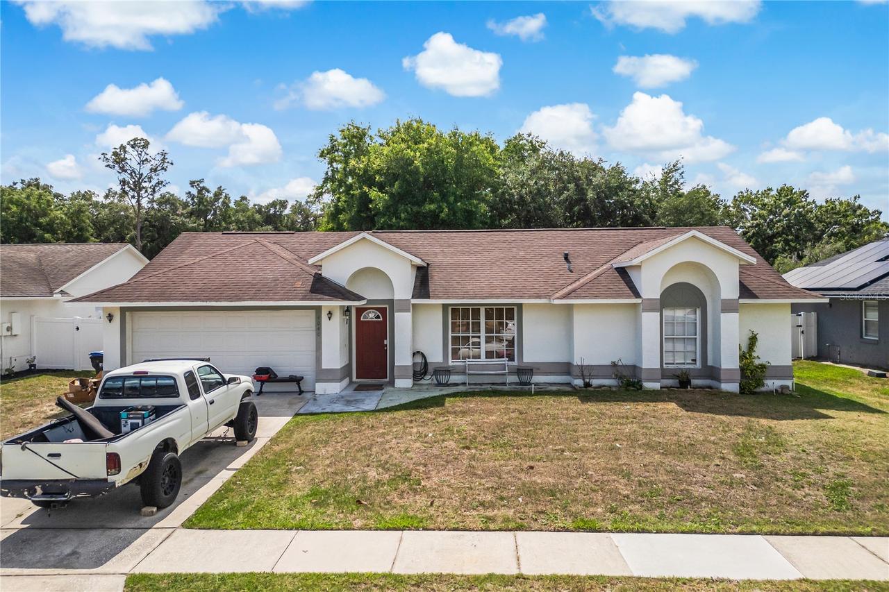 4040 Eagle Feather Dr., Orlando, FL 32829