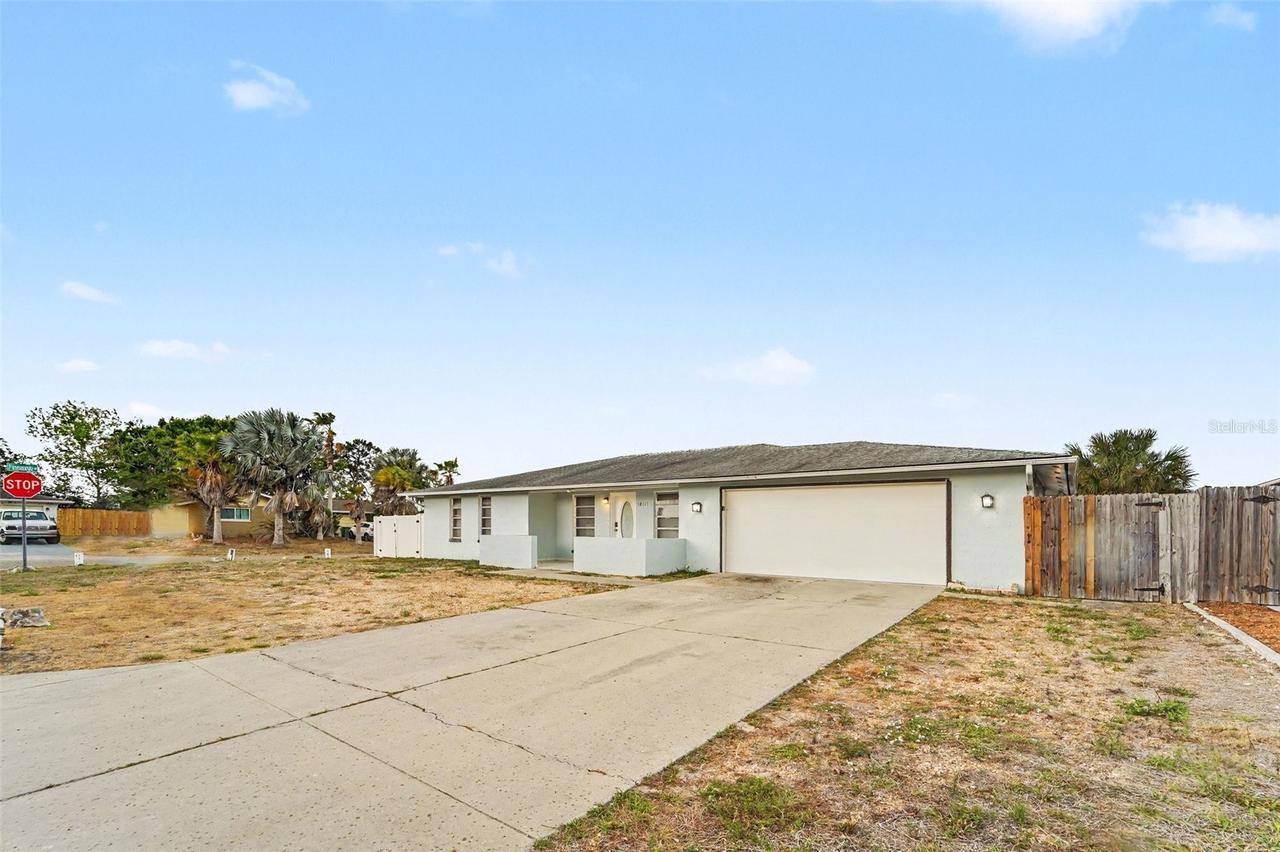 10111 Gardenia Ln., Port Richey, FL 34668