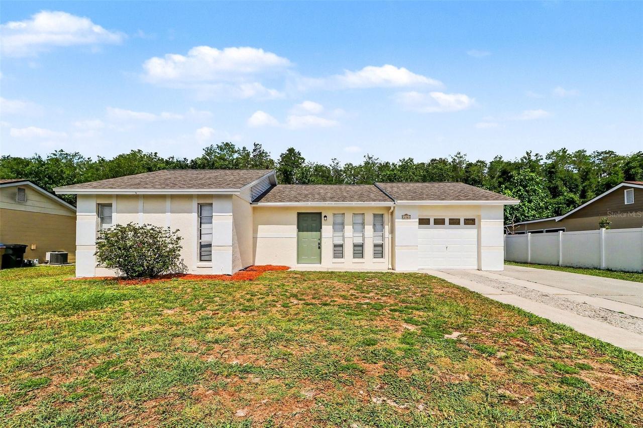136 W Cedarwood Cir., Kissimmee, FL 34743