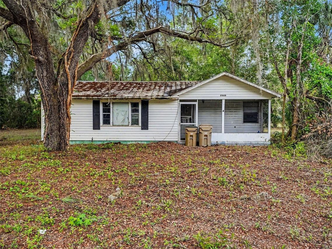 25628 Fishermans Rd., Paisley, FL 32767