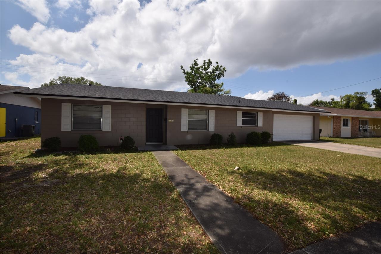 2762 Clear Cove Ln., Orlando, FL 32805