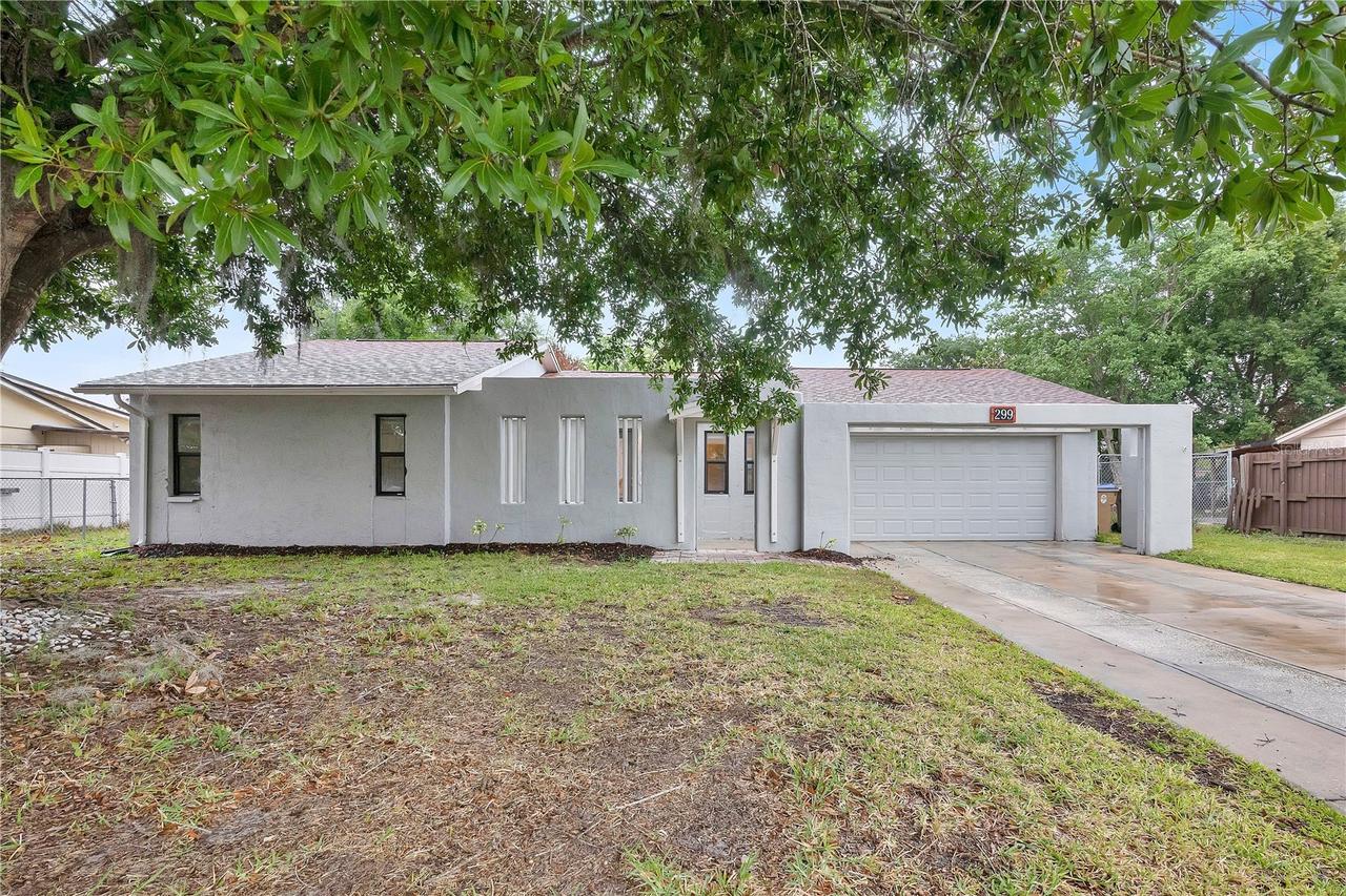299 Valencia Ave., Kissimmee, FL 34743