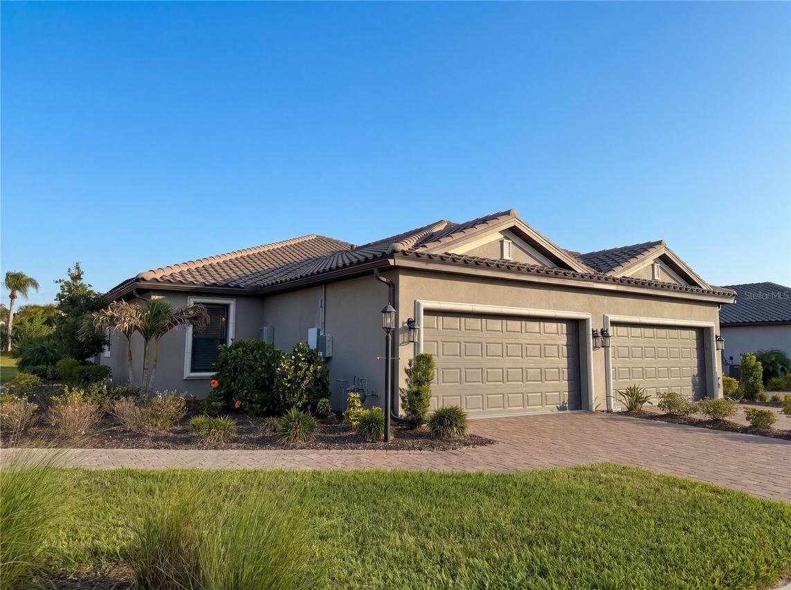 10064 Morning Mist Ln., Sarasota, FL 34241