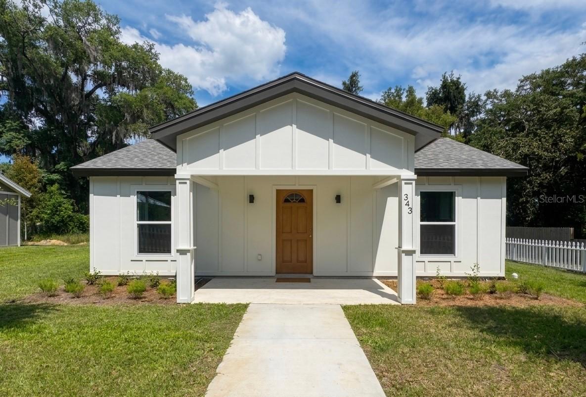 343 N Main Ave., Groveland, FL 34736
