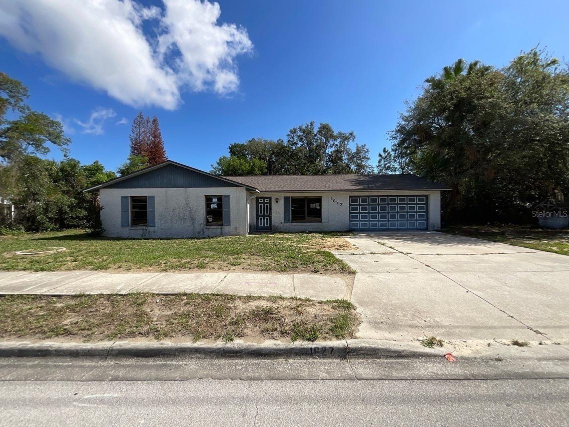 1627 Saxon Blvd., Deltona, FL 32725