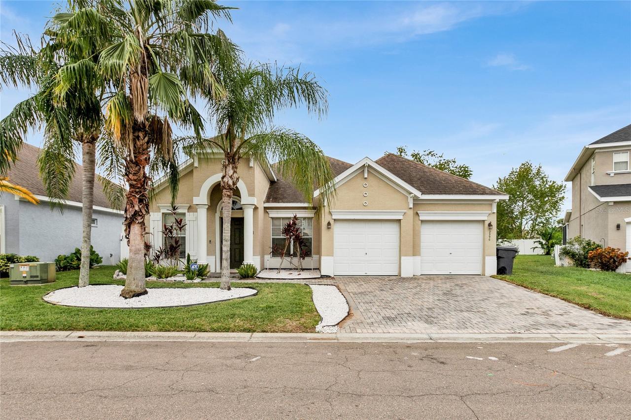 2590 Sand Hill Point Cir., Davenport, FL 33837