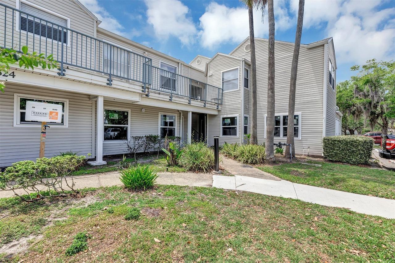 2524 Woodgate Blvd. #106, Orlando, FL 32822