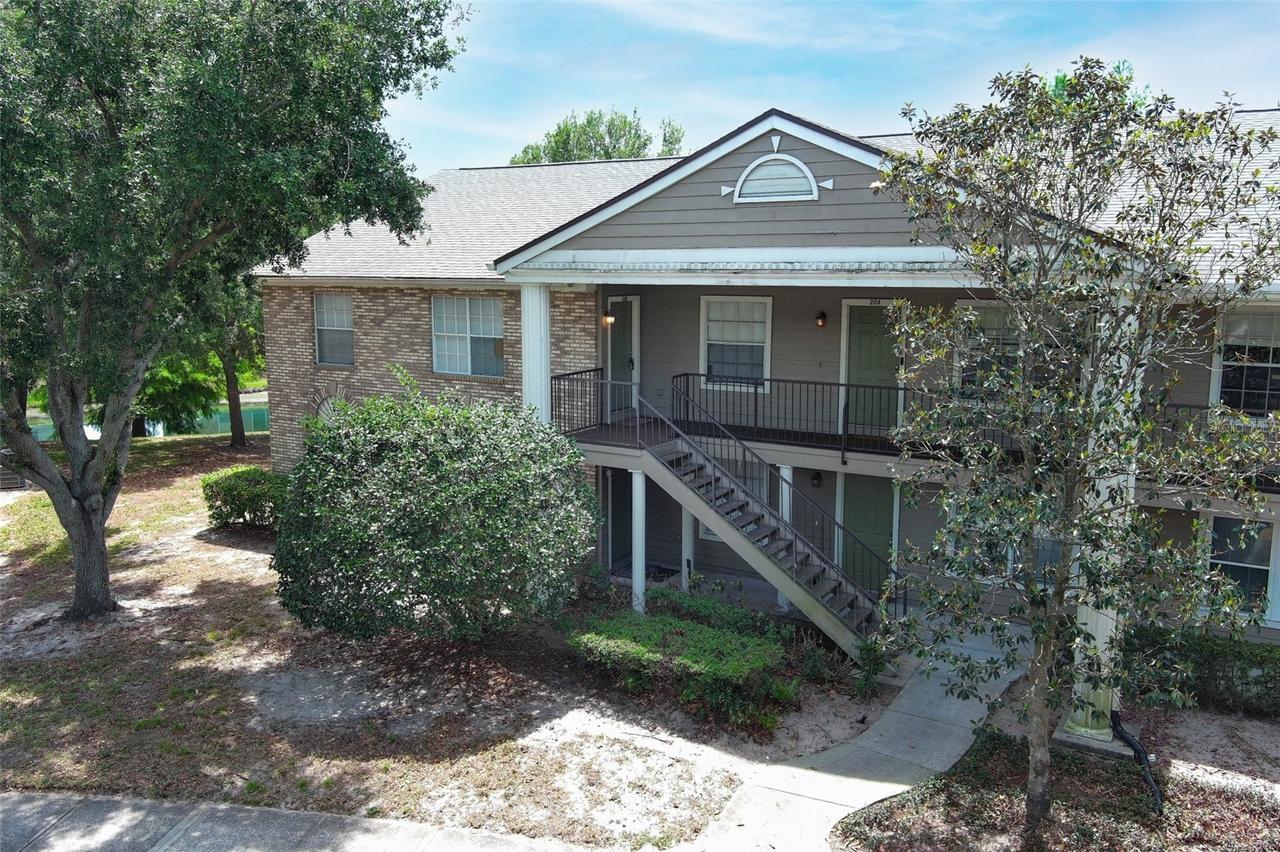 120 Reserve Cir. #200, Oviedo, FL 32765