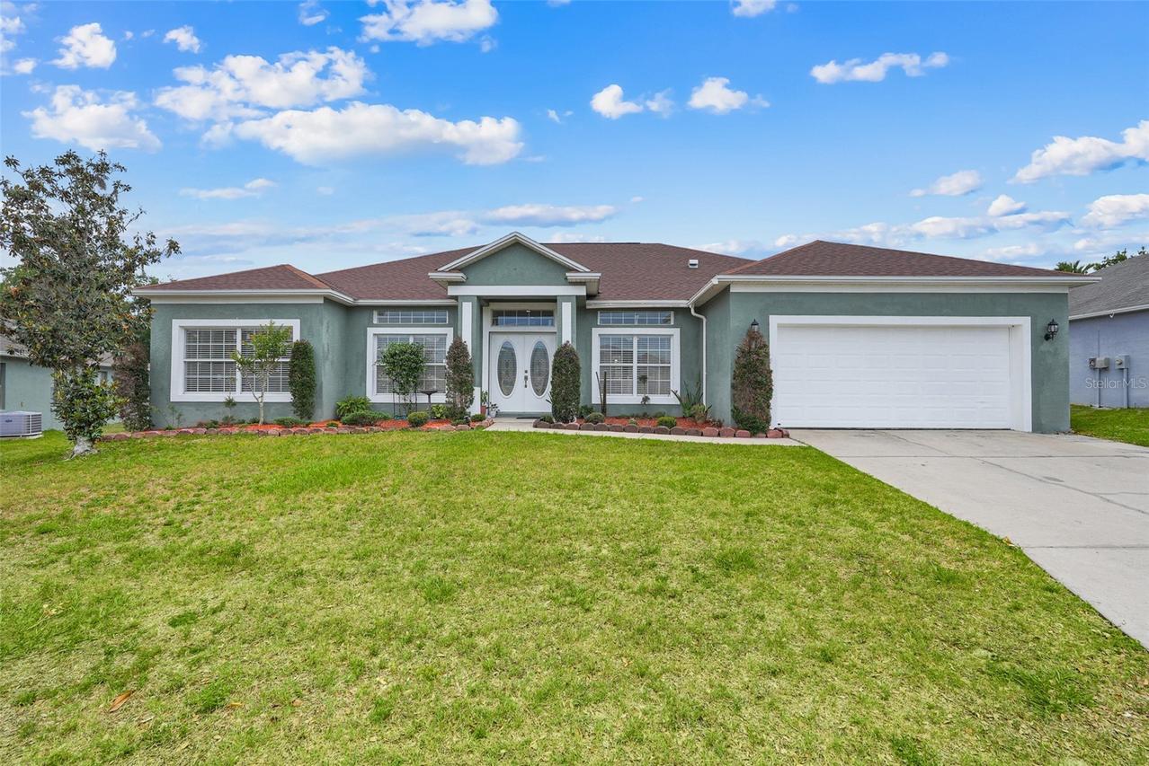 2735 Berkford Cir., Lakeland, FL 33810