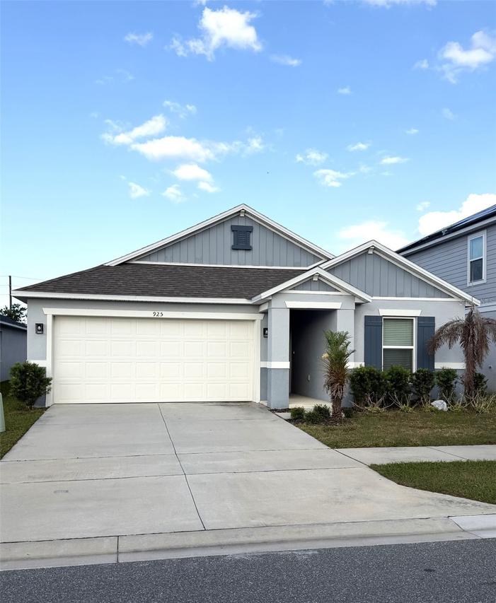 925 Overpool Ave., Davenport, FL 33896