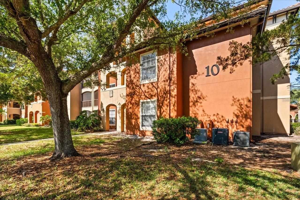 5524 Metrowest Blvd. #10-203, Orlando, FL 32811