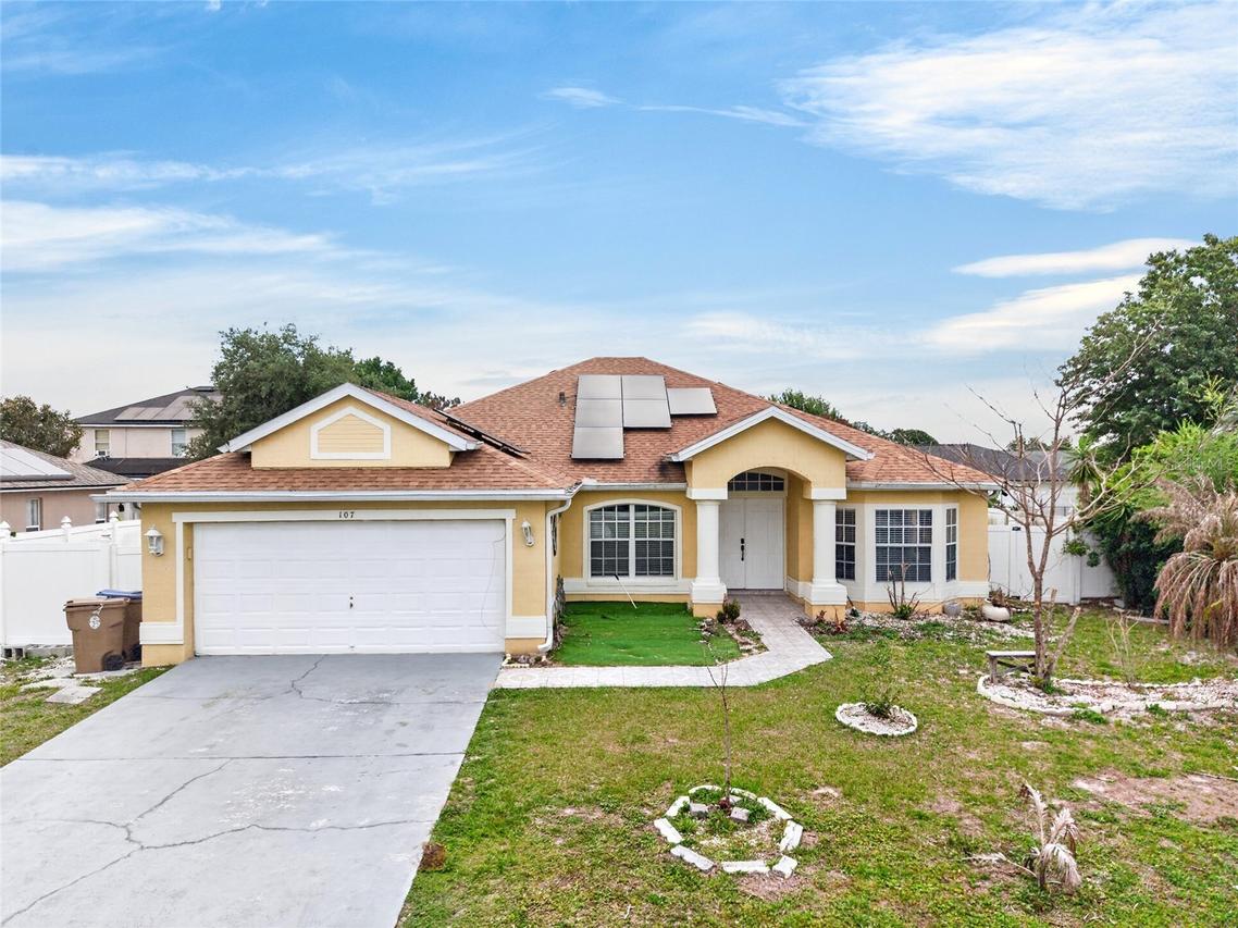 107 Bianca Ct., Kissimmee, FL 34758