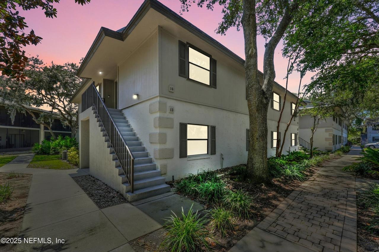 14 Navarra Ct., St Augustine, FL 32086