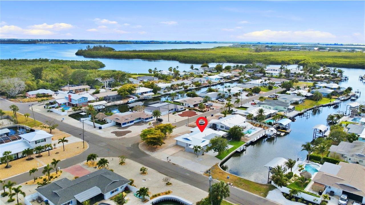 10304 Kingfisher Rd., Bradenton, FL 34209