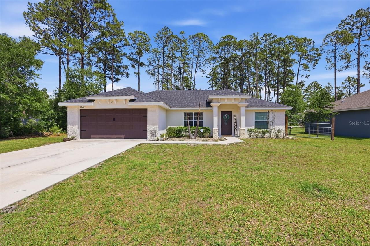 2065 9th Ave., Deland, FL 32724
