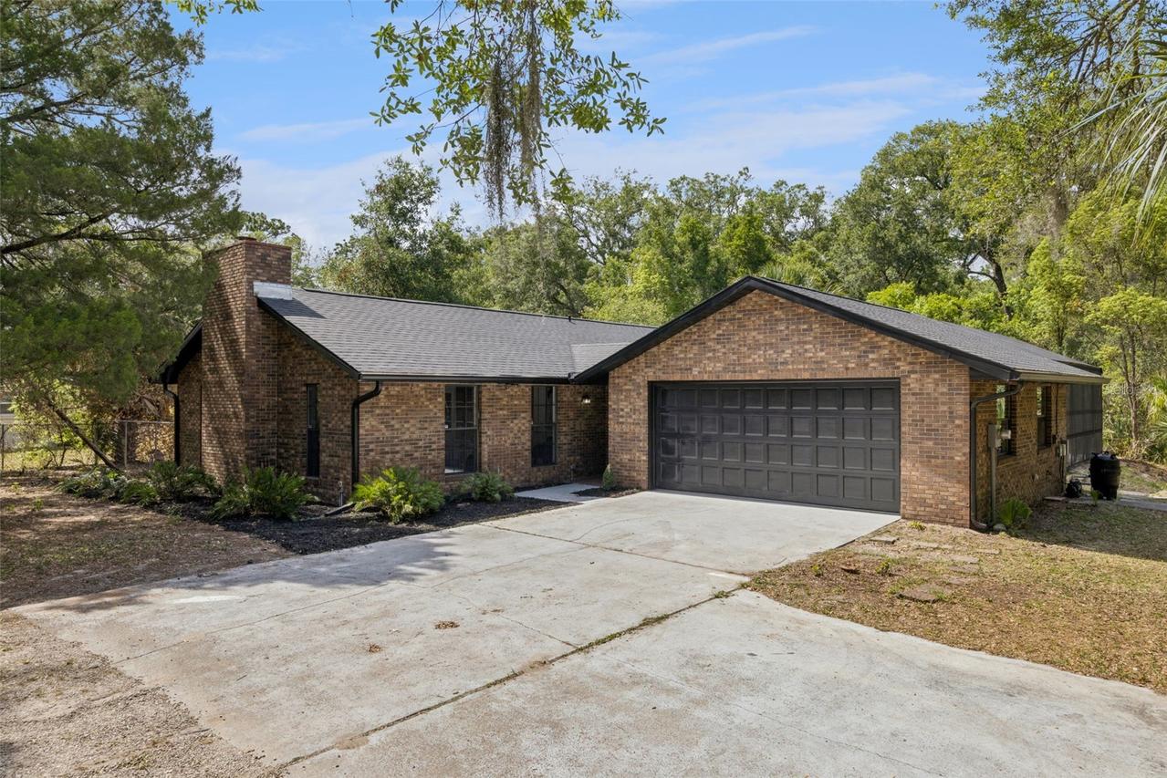 1095 E Graves Ave., Orange City, FL 32763