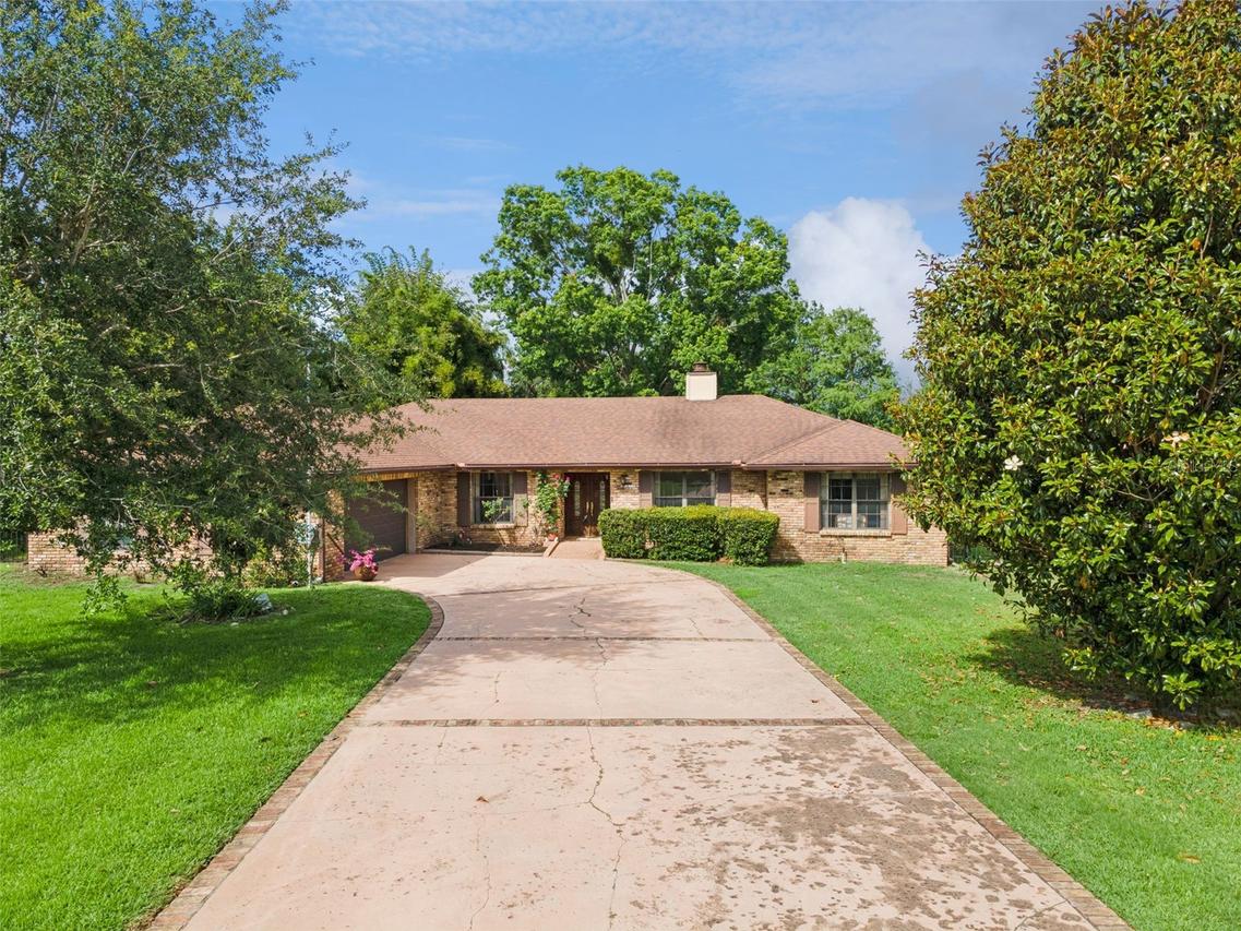 4909 Lake Gatlin Woods Ct., Orlando, FL 32806
