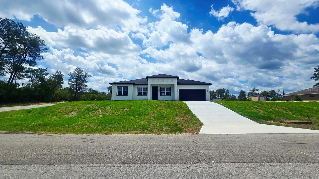 685 Marion Oaks Ln., Ocala, FL 34473