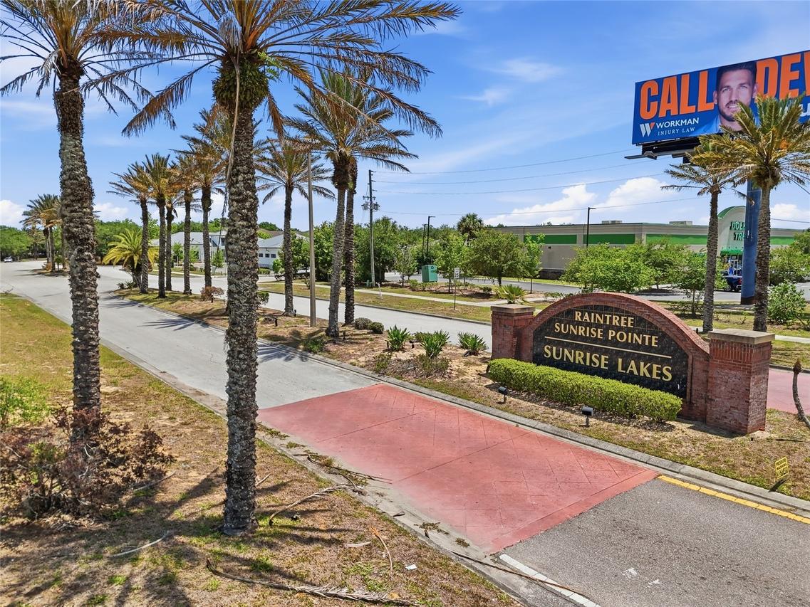 Sunrise Plaza Dr. #4, Clermont, FL 34714