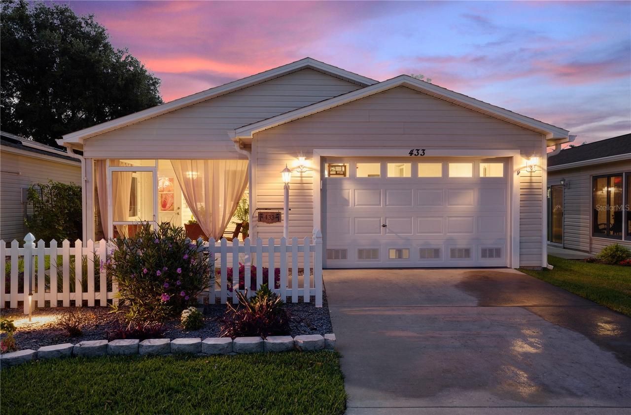 433 Canterbury Ct., The Villages, FL 32162
