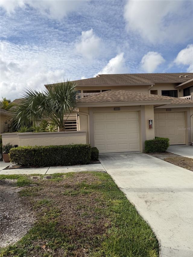 2004 Longpointe Cir., Venice, FL 34293